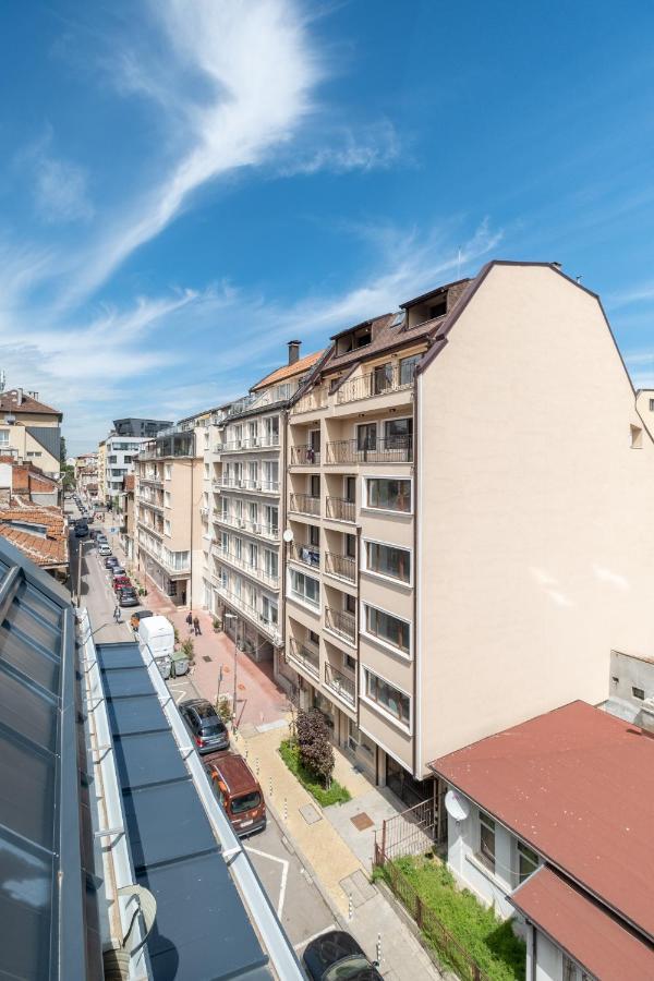 Large Terrace In Old Center Of Sofia By Flat Mаnager Leilighet Eksteriør bilde